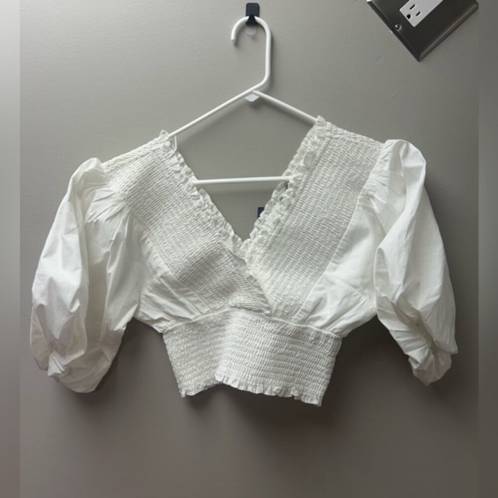 Abercrombie & Fitch Smocked Poplin Puff White Top